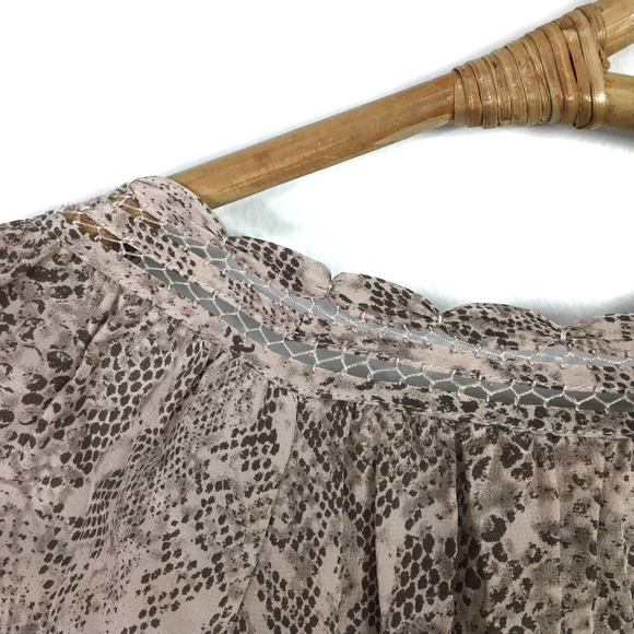 Rebecca Taylor beige tan pullover blouse snakeskin 100% Silk Size 0 or XS - Picture 5 of 9
